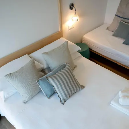 La Sirena Guest house